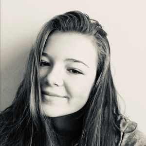 Meet your Posher, Hailey